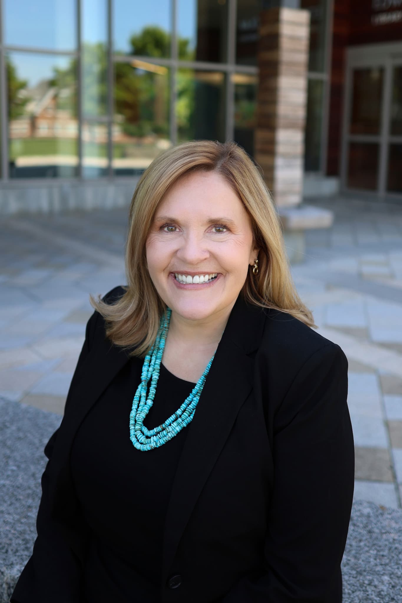 Photo of Lisa Marsh Ryerson